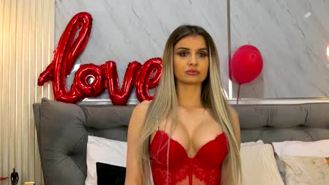 Mia online show from 02/24/26, 09:46