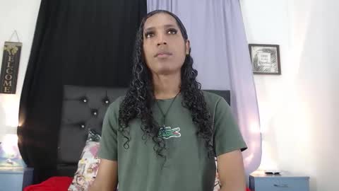 MiaCoock online show from 11/14/25, 05:00