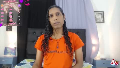 MiaCoock online show from 12/03/25, 12:36