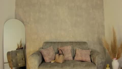 miacooper online show from 02/06/25, 12:26