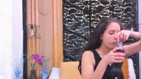 MiaCours online show from 03/25/26, 07:09