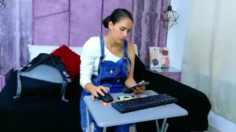 MiaCours online show from 05/10/26, 02:11
