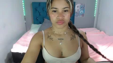 miacumgirl online show from 06/12/26, 12:15