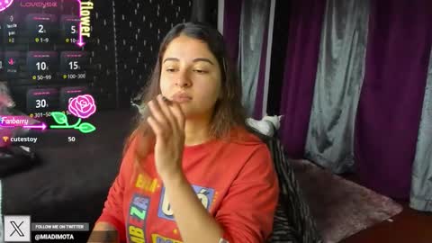 Snapshot of miadimota chatting on 02/21/26, 04:52 Mia online show from 02/21/26, 04:52