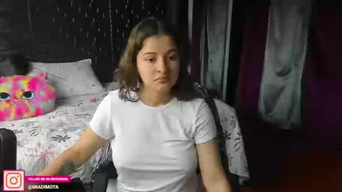 Snapshot of miadimota chatting on 03/14/26, 04:34 Mia online show from 03/14/26, 04:34