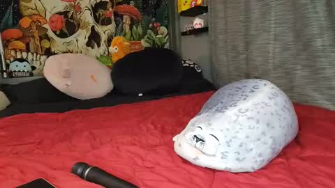 Mia Love online show from 02/07/25, 02:26