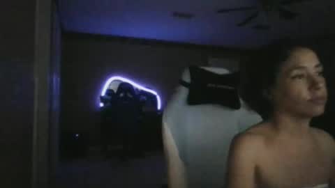 Snapshot of miaellababy chatting on 06/11/26, 02:53 miaellababy online show from 06/11/26, 02:53