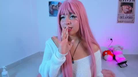 Mia Engels  online show from 10/02/25, 11:12