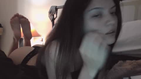 Snapshot of miafosterx chatting on 03/09/26, 01:42 miafosterx online show from 03/09/26, 01:42