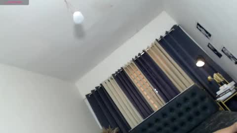 Snapshot of miafuckingwill chatting on 01/18/25, 02:14 miafuckingwill online show from 01/18/25, 02:14