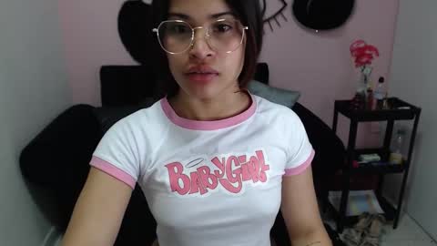 Snapshot of miafuckpussyhard chatting on 01/13/26, 12:10 miafuckpussyhard online show from 01/13/26, 12:10