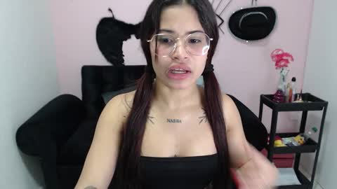 Snapshot of miafuckpussyhard chatting on 01/19/26, 12:20 miafuckpussyhard online show from 01/19/26, 12:20