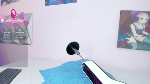 miagold_ online show from 05/13/26, 07:00
