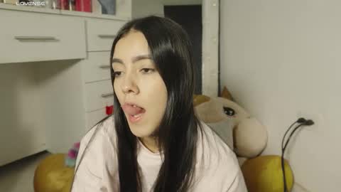 Mia Gomez online show from 10/29/25, 04:15