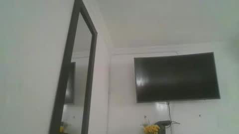 Snapshot of miagomezx chatting on 03/15/26, 01:50 miagomezx online show from 03/15/26, 01:50