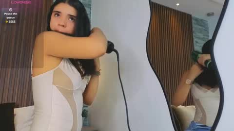 Snapshot of miagomezx chatting on 03/26/26, 05:18 miagomezx online show from 03/26/26, 05:18