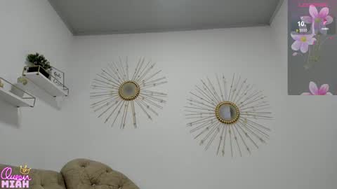 Miah Collins online show from 03/30/26, 06:53