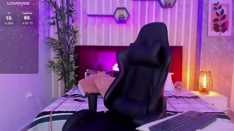 Mia Connor online show from 12/06/24, 03:19