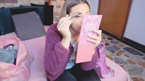 Snapshot of miah_stewart chatting on 02/03/26, 12:43 miah_stewart online show from 02/03/26, 12:43