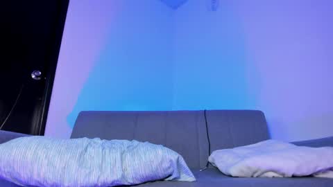 Snapshot of miah_storm chatting on 04/18/26, 04:16 miah new independent model acount online show from 04/18/26, 04:16