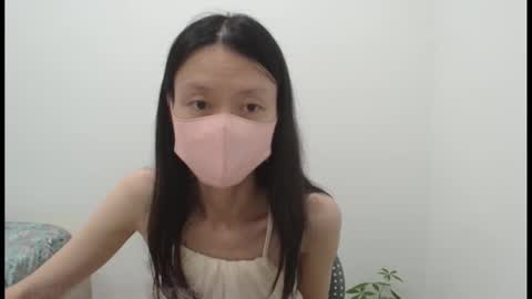 miahchan68 online show from 10/12/25, 04:00