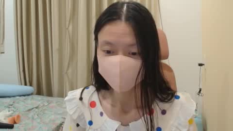 miahchan68 online show from 01/15/26, 05:49