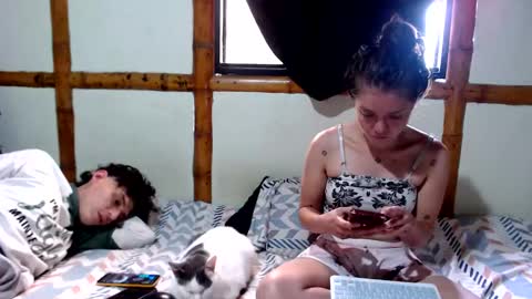 Mia  Sam online show from 11/05/25, 04:29