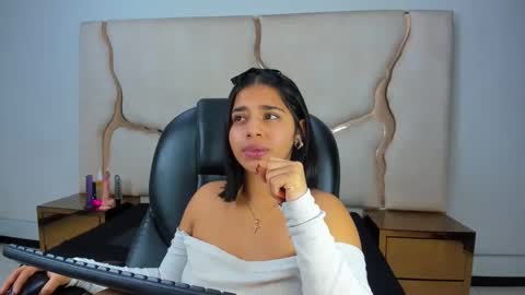 miahsex69 online show from 09/12/25, 04:45