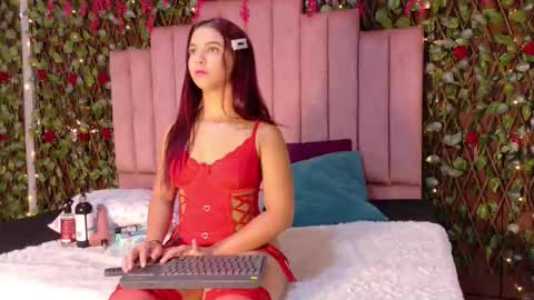 Mia online show from 01/07/26, 03:14