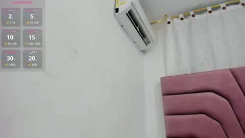 miajhonsonx online show from 05/02/26, 06:35