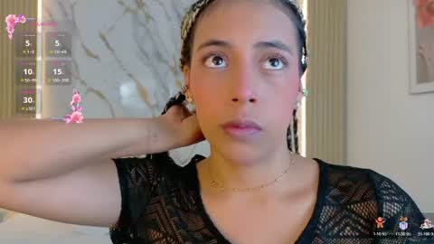 Snapshot of miajones_blowjob chatting on 06/26/26, 01:26 miajones blowjob online show from 06/26/26, 01:26