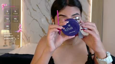 Snapshot of miajones_blowjob chatting on 07/18/26, 01:37 miajones blowjob online show from 07/18/26, 01:37
