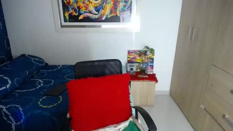 miajoseph_ online show from 01/26/25, 07:10