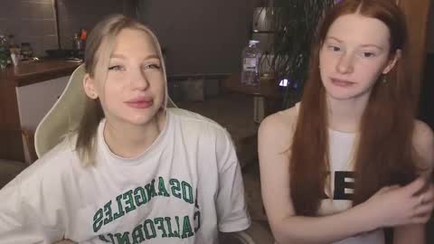 milanaaaa online show from 03/06/25, 01:57