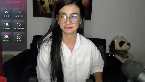 Snapshot of miakhalifa_1 chatting on 01/12/25, 07:43 Alejandra khalifa online show from 01/12/25, 07:43