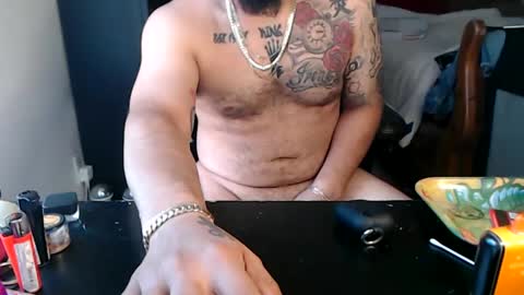 Mark online show from 10/08/25, 05:54