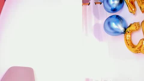 Snapshot of miakirshner_ chatting on 11/27/25, 03:36 miakirshner_ online show from 11/27/25, 03:36