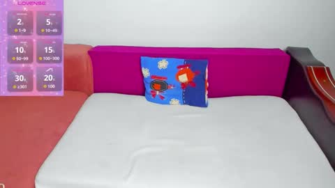 Mia Kittyy online show from 10/11/25, 06:06