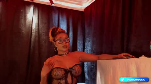 Mia online show from 03/27/26, 12:16