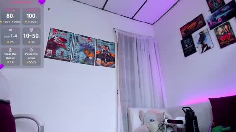 Snapshot of miakush_ chatting on 01/11/25, 06:33 Mia online show from 01/11/25, 06:33