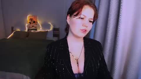 Snapshot of mialacrice chatting on 06/30/26, 04:46 mialacrice online show from 06/30/26, 04:46