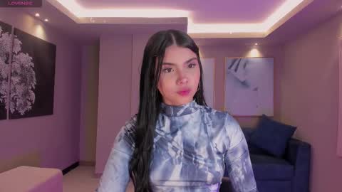 Call me Mia  online show from 12/21/25, 05:20