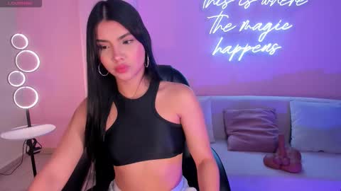 Call me Mia  online show from 02/22/26, 11:53