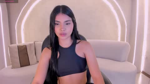 Call me Mia  online show from 04/15/26, 07:43