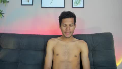 Mia online show from 11/03/25, 07:15