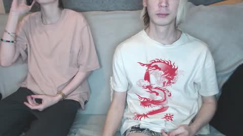 mialy_slim online show from 11/15/25, 12:02