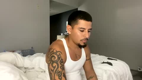 miamiclos1 online show from 12/20/24, 06:40