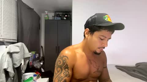 miamiclos1 online show from 09/23/25, 11:24