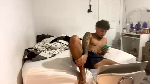 miamiclos1 online show from 02/22/26, 02:45