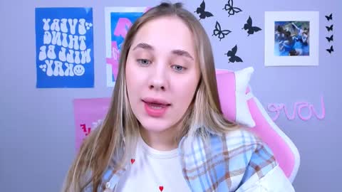 Snapshot of miamilas chatting on 12/16/24, 04:23 miamilas online show from 12/16/24, 04:23